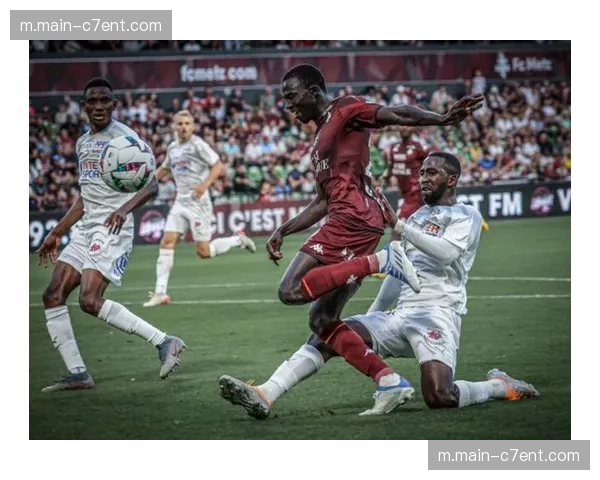 公牛送走全部主力艾维康利新秀群磨合,战绩倒数但未来三年六首轮 公牛送走全部主力艾维康利新秀群磨合,战绩倒数但未来三年六首轮